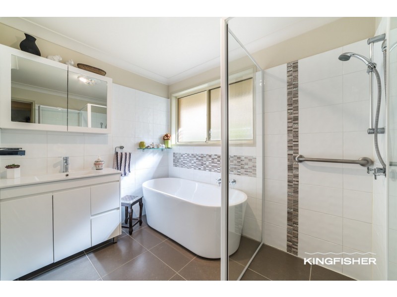 67 Jabiru Avenue, Burleigh Waters QLD 4220