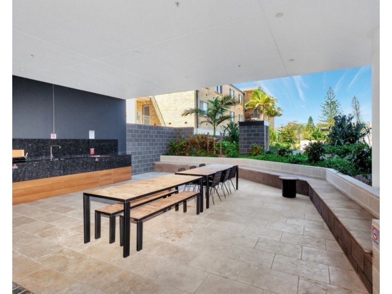 12/70-72 The Esplanade, Burleigh Heads QLD 4220