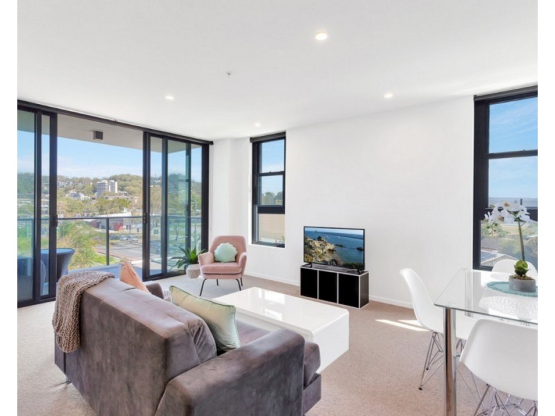 12/70-72 The Esplanade, Burleigh Heads QLD 4220