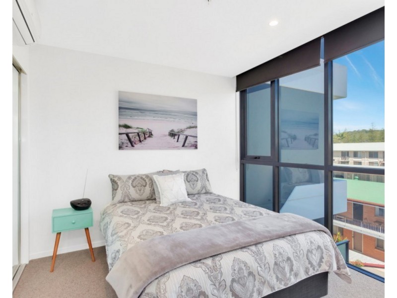 12/70-72 The Esplanade, Burleigh Heads QLD 4220