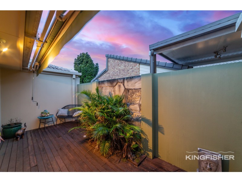 5 Prinia Place, Burleigh Waters QLD 4220