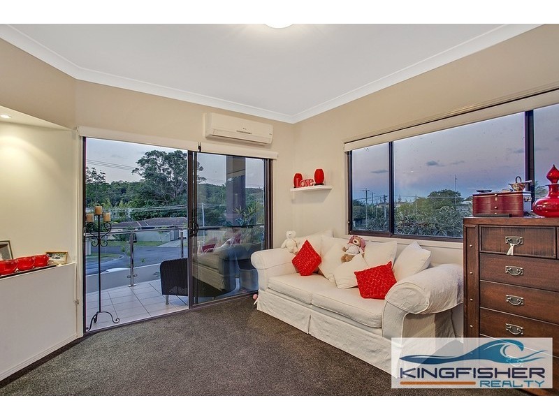 24 Tabilban Street, Burleigh Heads QLD 4220