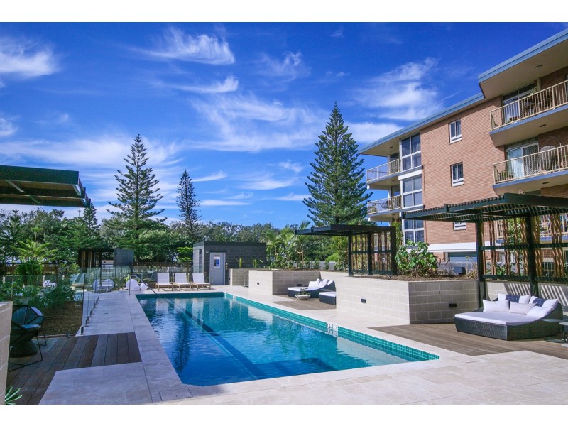 81/70-72 The Esplanade, Burleigh Heads QLD 4220