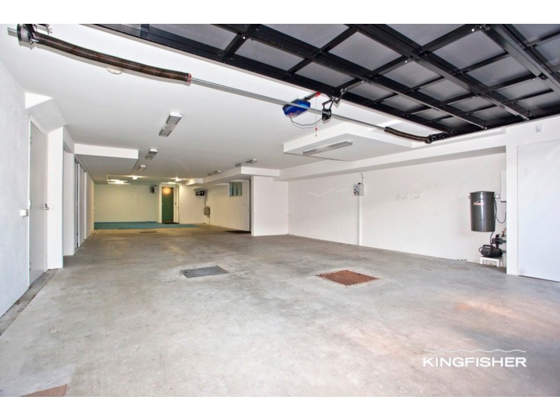 223 Hedges Avenue, Mermaid Beach QLD 4218