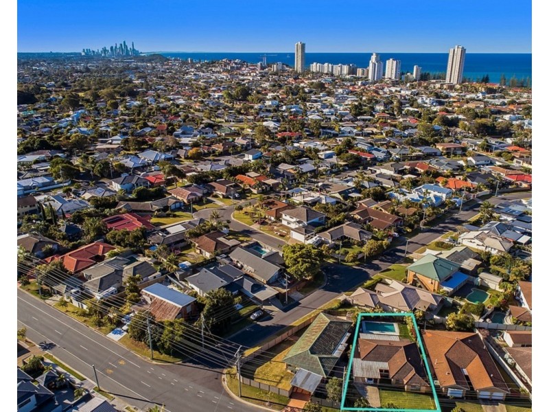 59 Burleigh Street, Burleigh Waters QLD 4220
