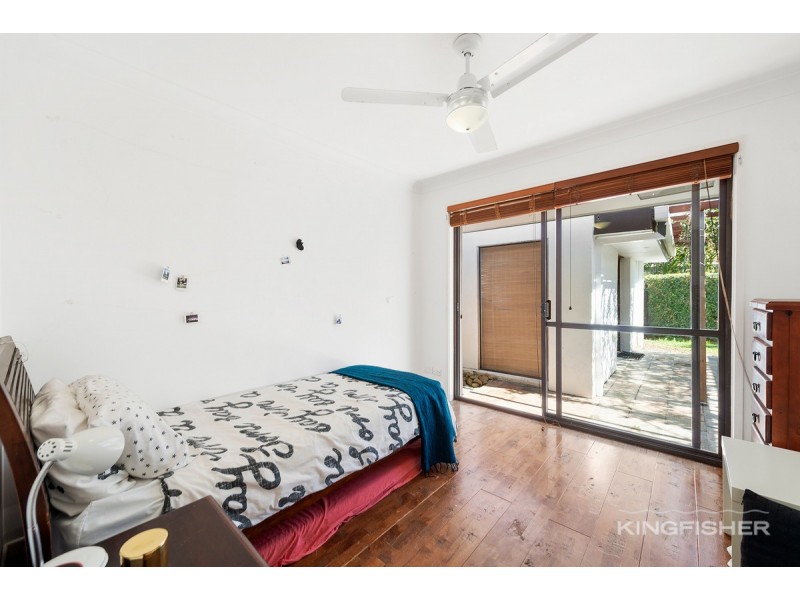 105 Burleigh Street, Burleigh Waters QLD 4220