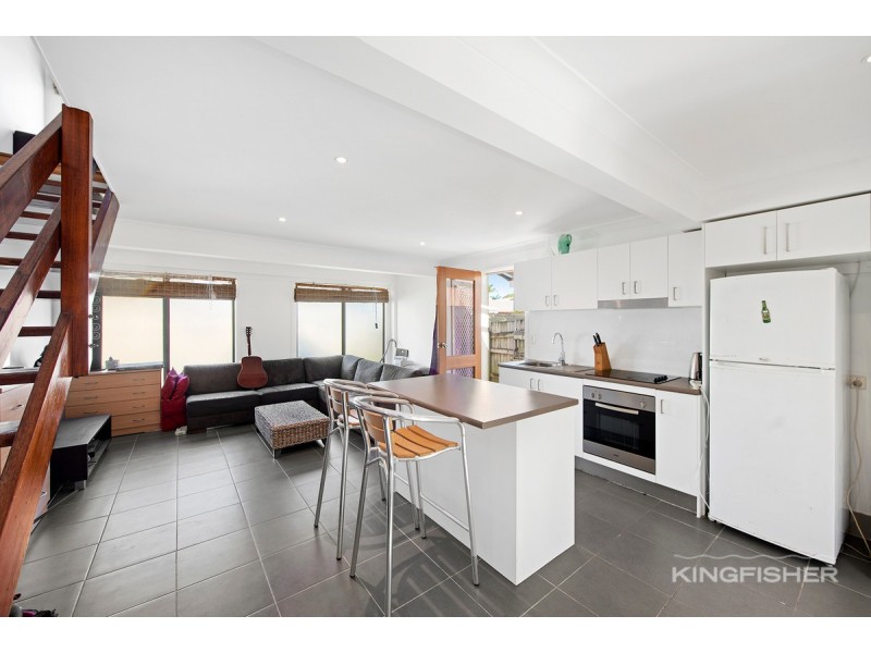 105 Burleigh Street, Burleigh Waters QLD 4220