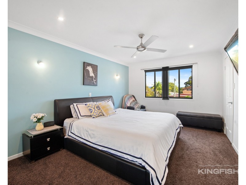2/21 Clinton Avenue, Burleigh Waters QLD 4220
