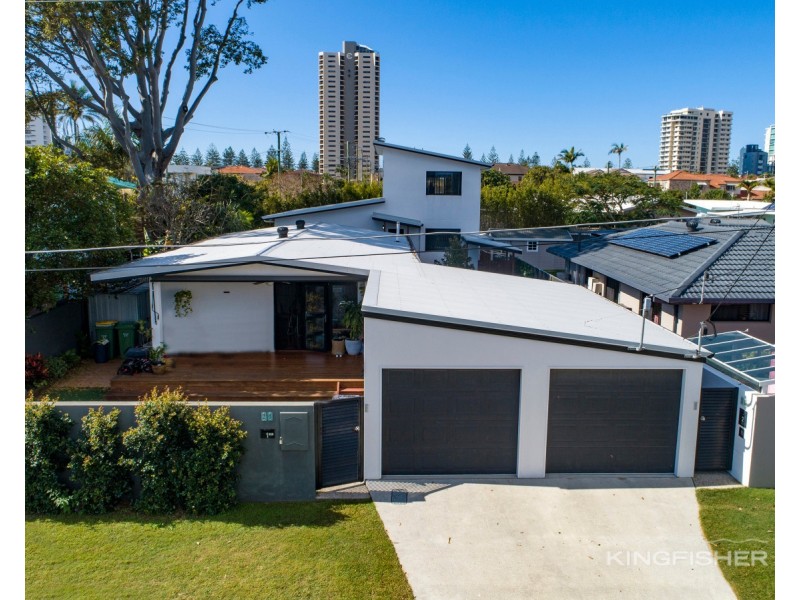 2/21 Clinton Avenue, Burleigh Waters QLD 4220