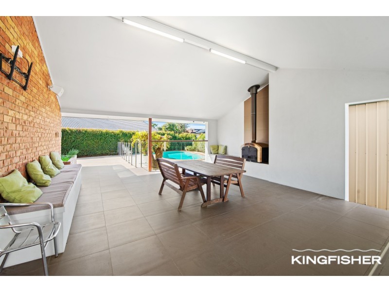 14 Swift Place, Burleigh Waters QLD 4220