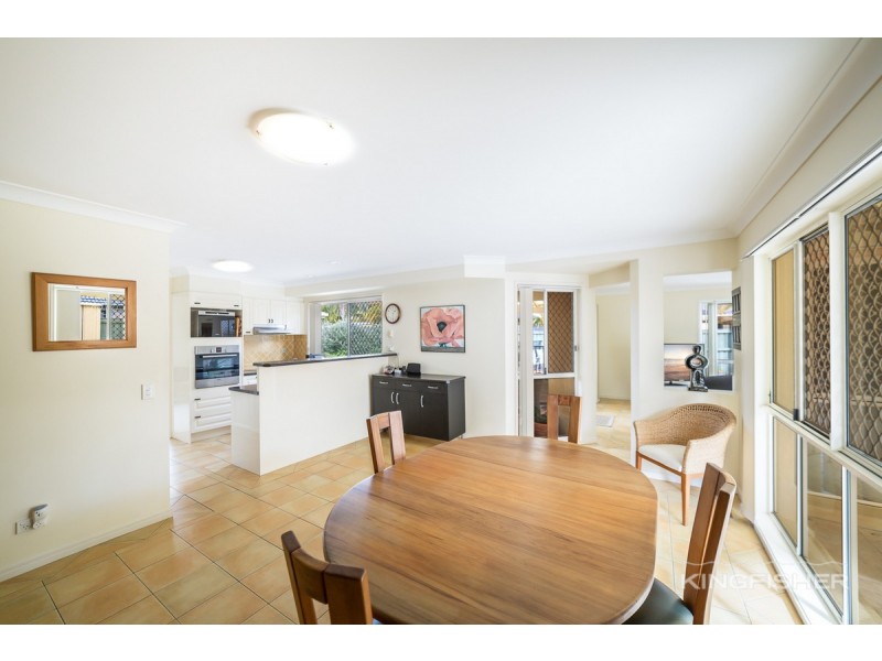 199 Dunlin Drive, Burleigh Waters QLD 4220