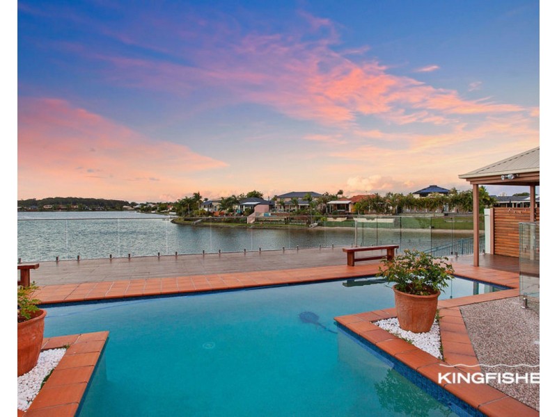 19 Cassowary Drive, Burleigh Waters QLD 4220