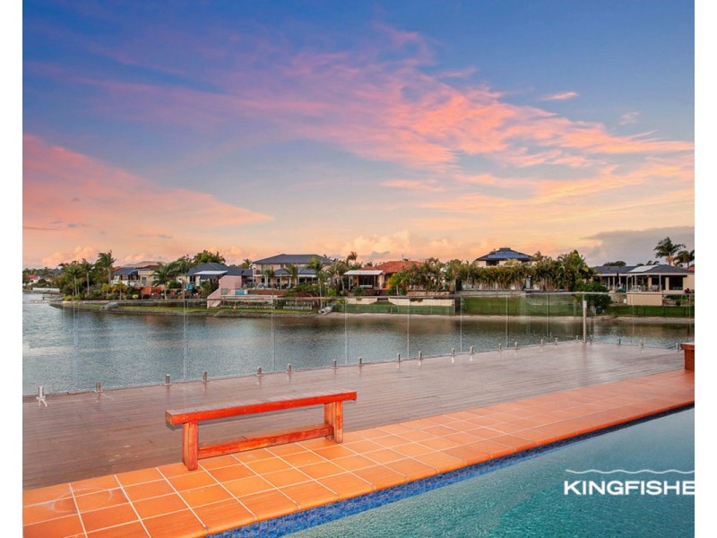 19 Cassowary Drive, Burleigh Waters QLD 4220