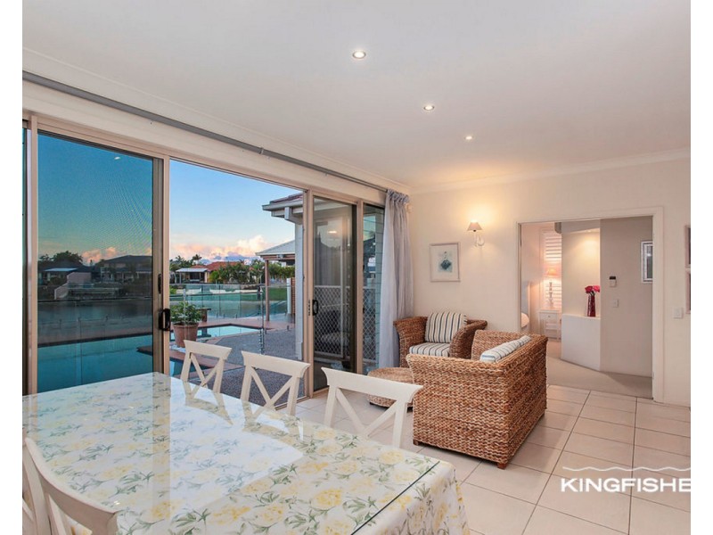19 Cassowary Drive, Burleigh Waters QLD 4220