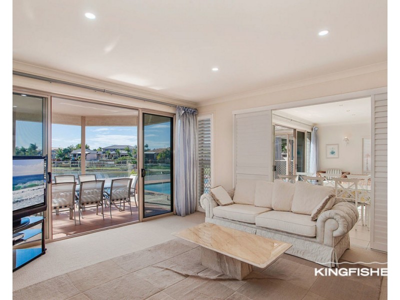 19 Cassowary Drive, Burleigh Waters QLD 4220