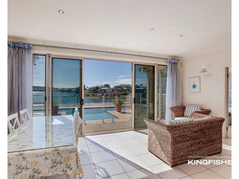 19 Cassowary Drive, Burleigh Waters QLD 4220