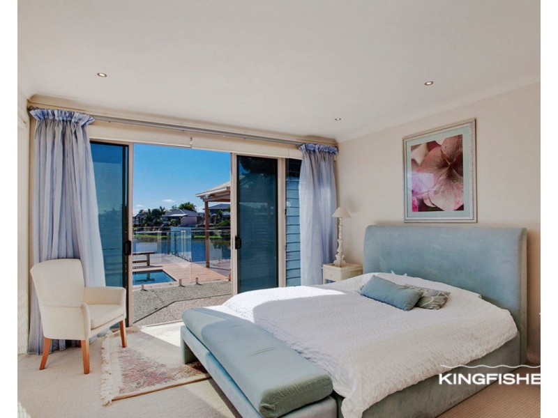 19 Cassowary Drive, Burleigh Waters QLD 4220