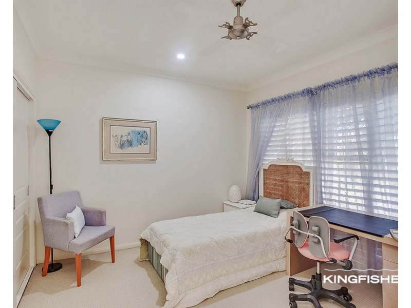 19 Cassowary Drive, Burleigh Waters QLD 4220