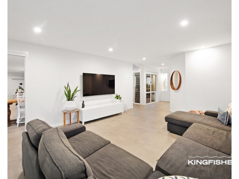 83 Cassowary Drive, Burleigh Waters QLD 4220
