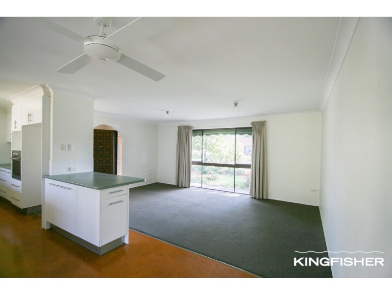 159 Acanthus Avenue, Burleigh Waters QLD 4220