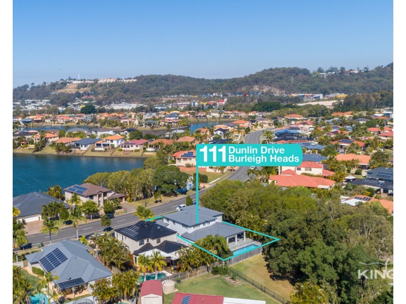 111 Dunlin Drive, Burleigh Waters QLD 4220