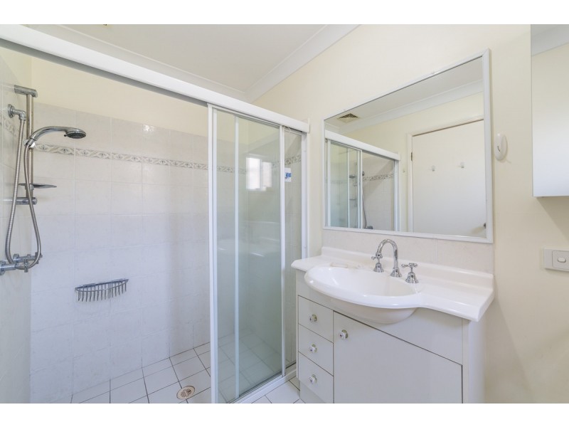 46 Galeen Drive, Burleigh Waters QLD 4220