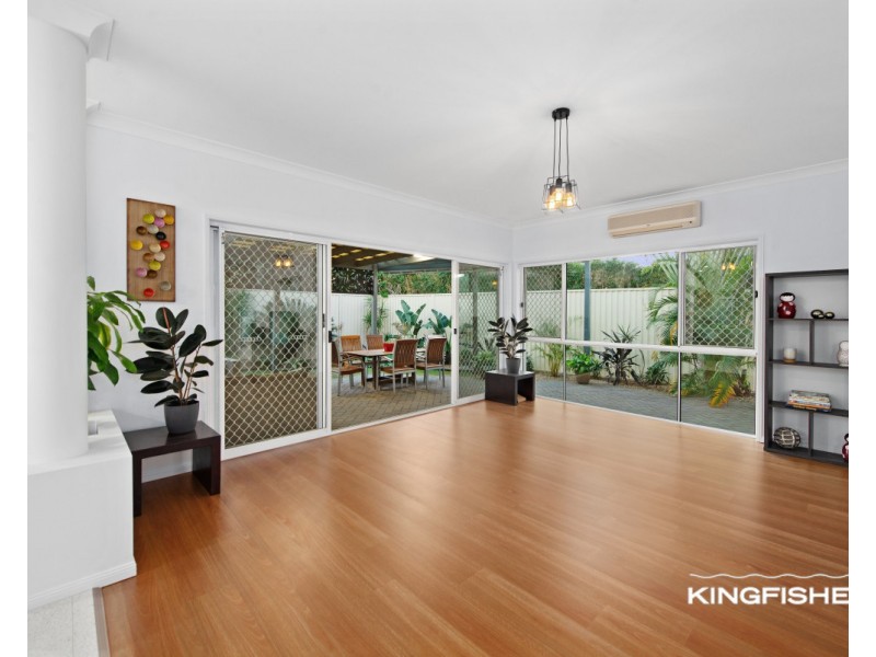 51 Dunlin Drive, Burleigh Waters QLD 4220