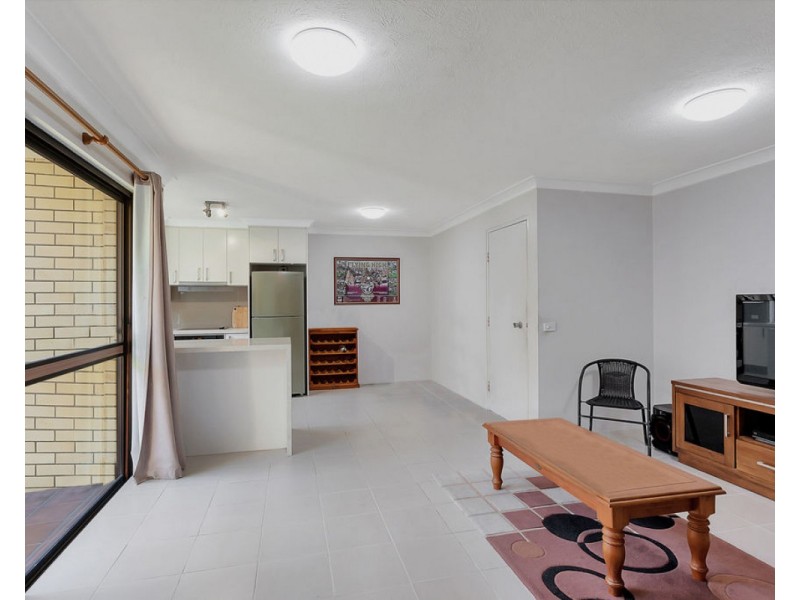 4/10 Allara Avenue, Palm Beach QLD 4221