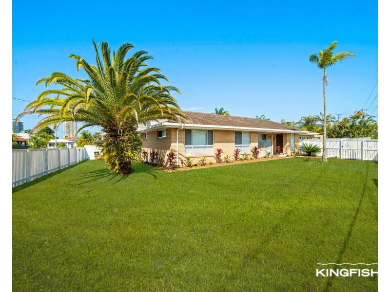 5 Egret Avenue, Burleigh Waters QLD 4220