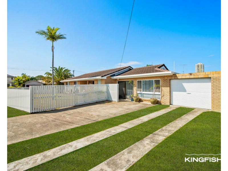 5 Egret Avenue, Burleigh Waters QLD 4220