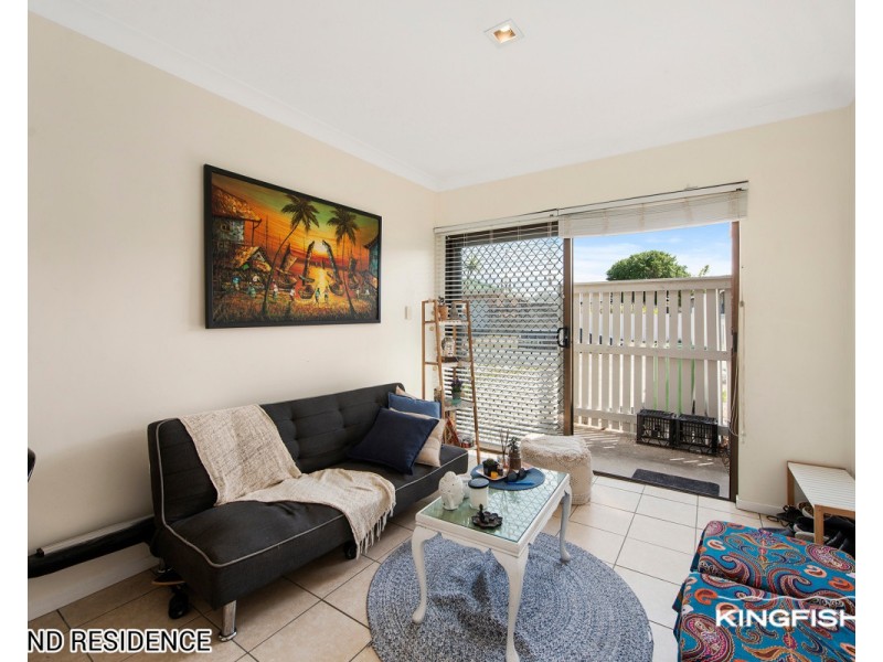 5 Egret Avenue, Burleigh Waters QLD 4220