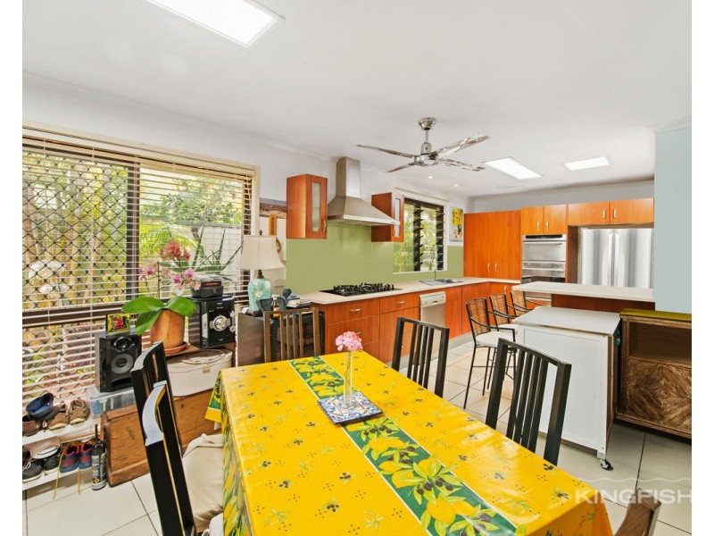 54 Acanthus Avenue, Burleigh Heads QLD 4220