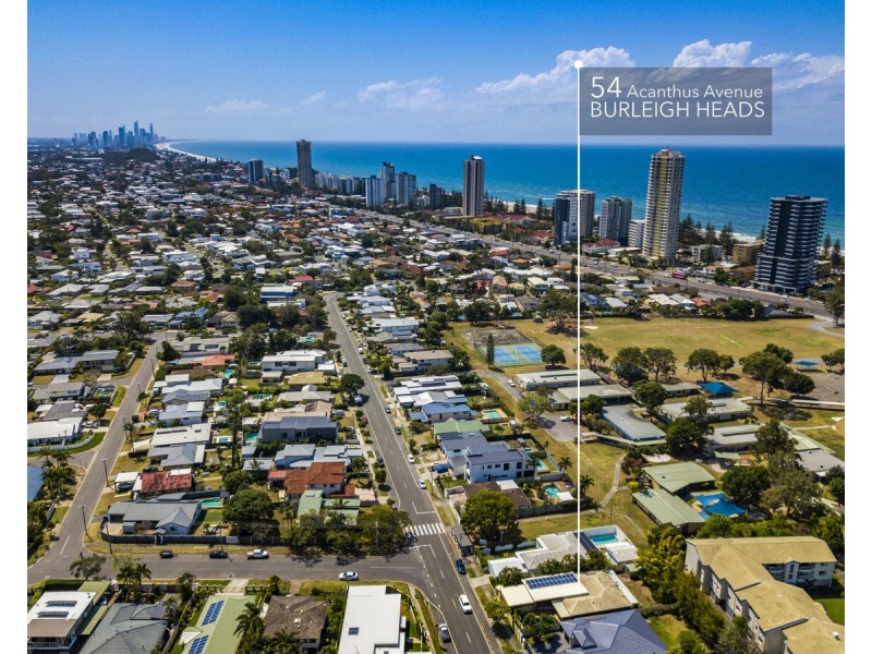 54 Acanthus Avenue, Burleigh Heads QLD 4220