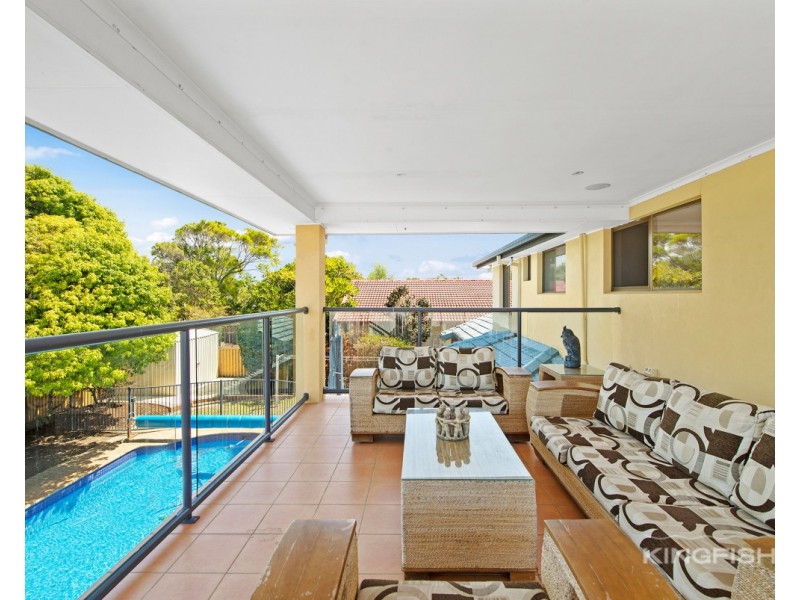 110 Burleigh Street, Burleigh Waters QLD 4220