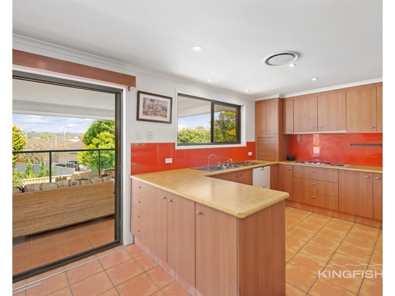 110 Burleigh Street, Burleigh Waters QLD 4220