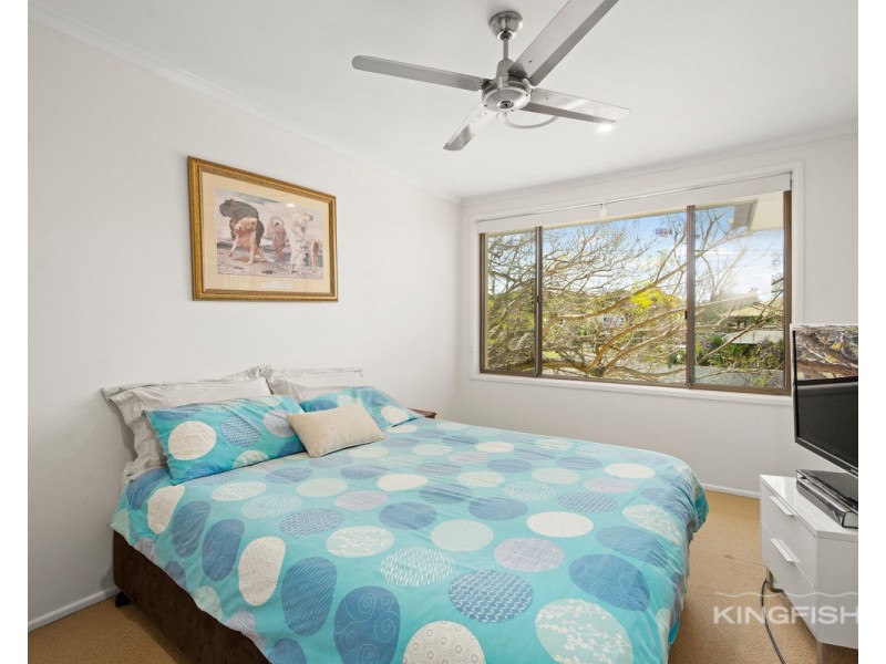 110 Burleigh Street, Burleigh Waters QLD 4220