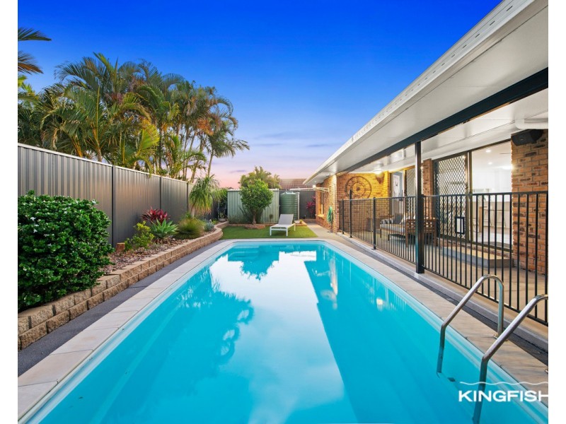 14 Cuckoo Crescent, Burleigh Waters QLD 4220