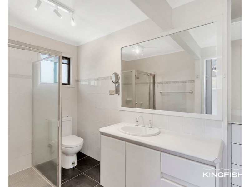 63 Burleigh Street, Burleigh Waters QLD 4220