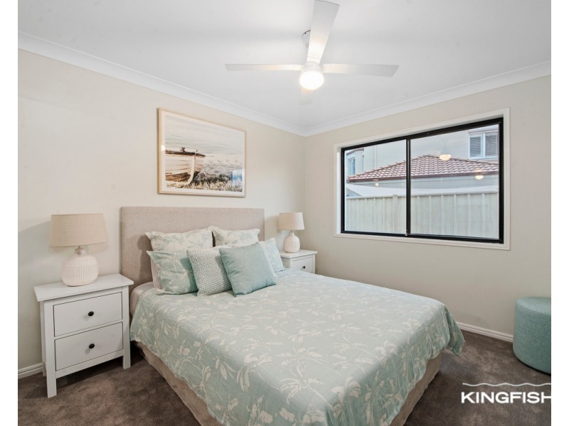 134 Dunlin Drive, Burleigh Waters QLD 4220