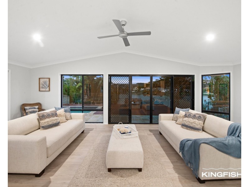 134 Dunlin Drive, Burleigh Waters QLD 4220