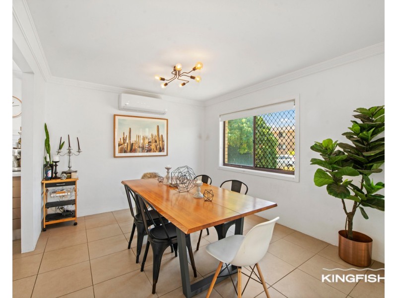 2/2 Rope Court, Mermaid Waters QLD 4218