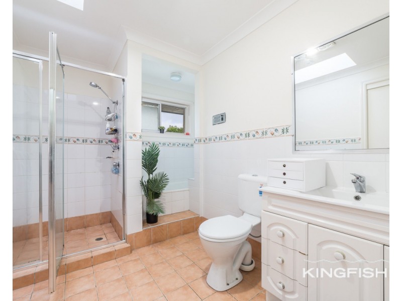 37 Lutana Avenue, Miami QLD 4220