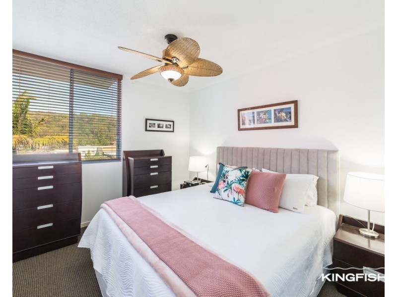 2056/1 Ocean Street, Burleigh Heads QLD 4220