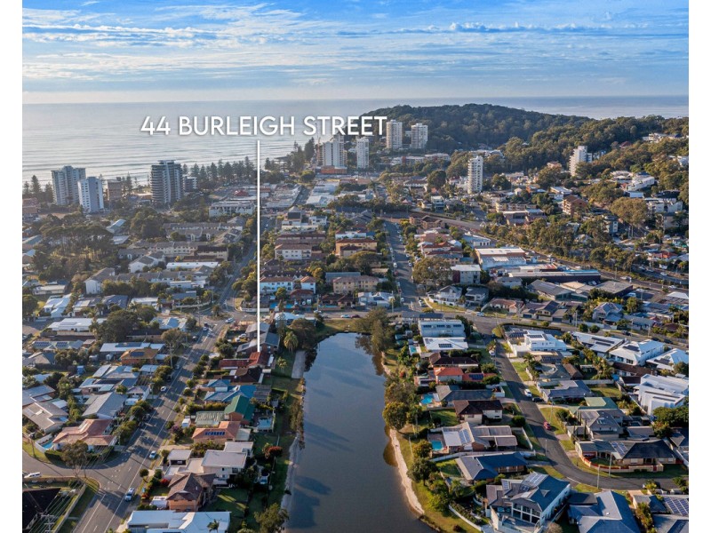 44 Burleigh Street, Burleigh Waters QLD 4220