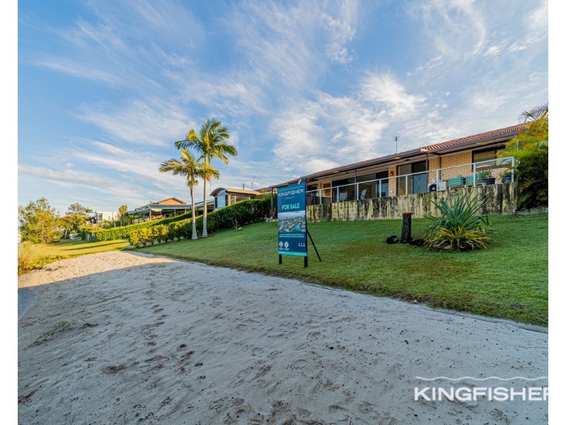 44 Burleigh Street, Burleigh Waters QLD 4220