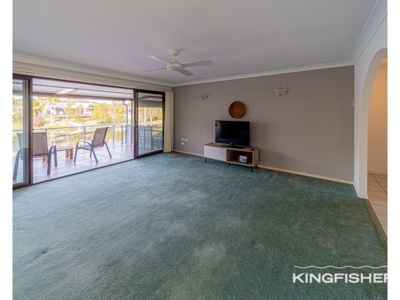 44 Burleigh Street, Burleigh Waters QLD 4220