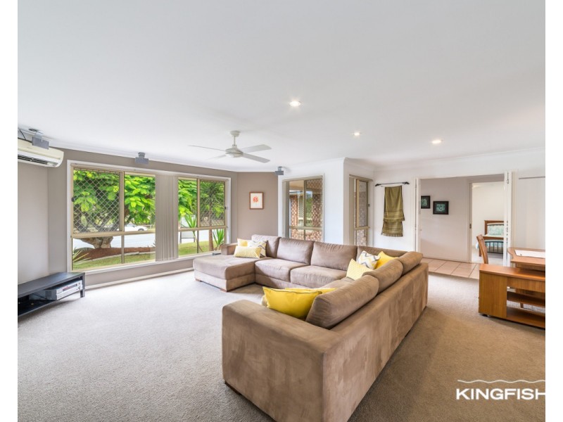 184 Burleigh Street, Burleigh Waters QLD 4220