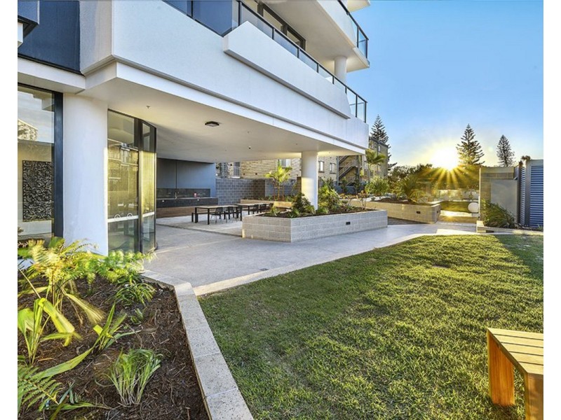 49/70-72 The Esplanade, Burleigh Heads QLD 4220