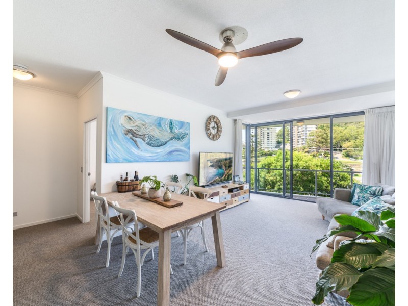 2012/1 Ocean Street, Burleigh Heads QLD 4220