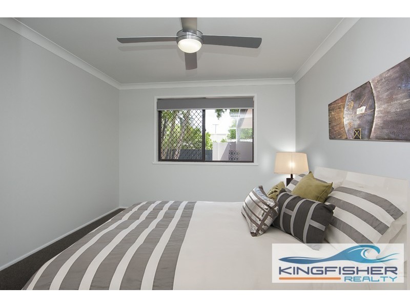 17 Sandpiper Drive, Burleigh Waters QLD 4220